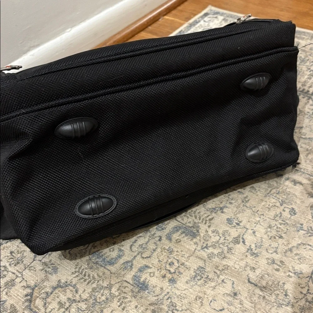 Swiss Engineering Black travel bag - removable shoulder strap - swiss gear